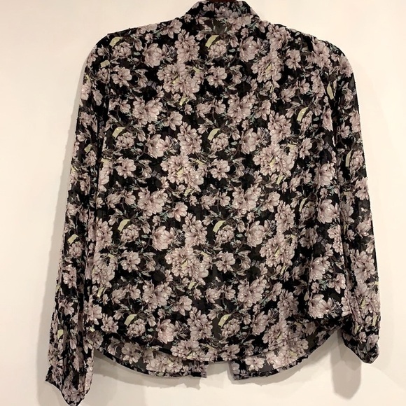 NEW H&M Floral Semi-Sheer Ruffle Frill Button Front Blouse - Picture 2 of 6